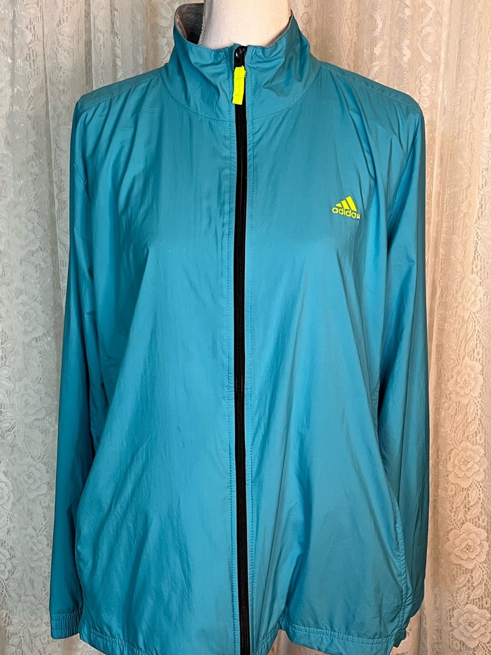 ADIDAS Windbreaker